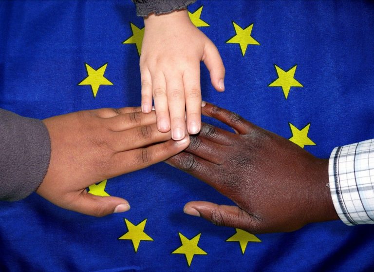 Immagine Copertina - Autosufficienza nella gestione di flussi migratori e prevenzione delle crisi