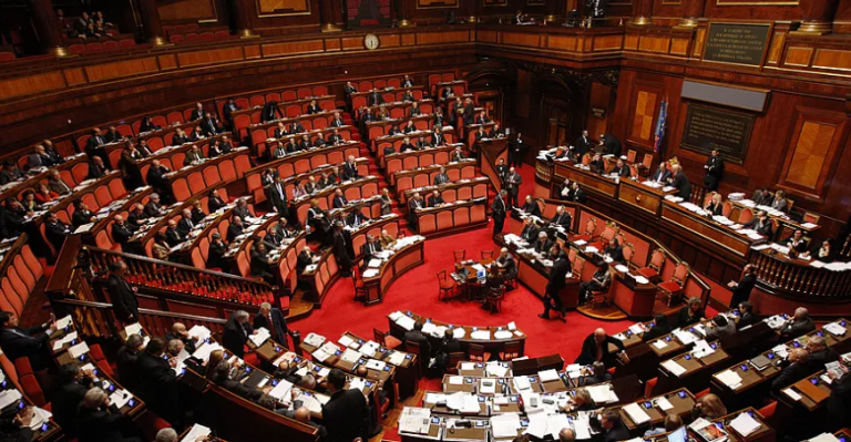 Immagine Copertina - LA SCUOLA D’EUROPA SBARCA AL SENATO